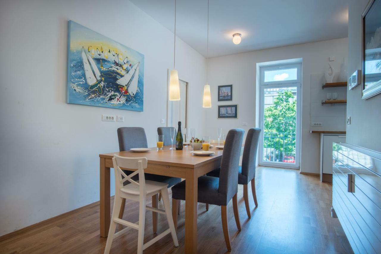 Luxury Central Apartment Ljubljana Kültér fotó